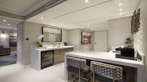 Club Suite - Kitchen.jpg